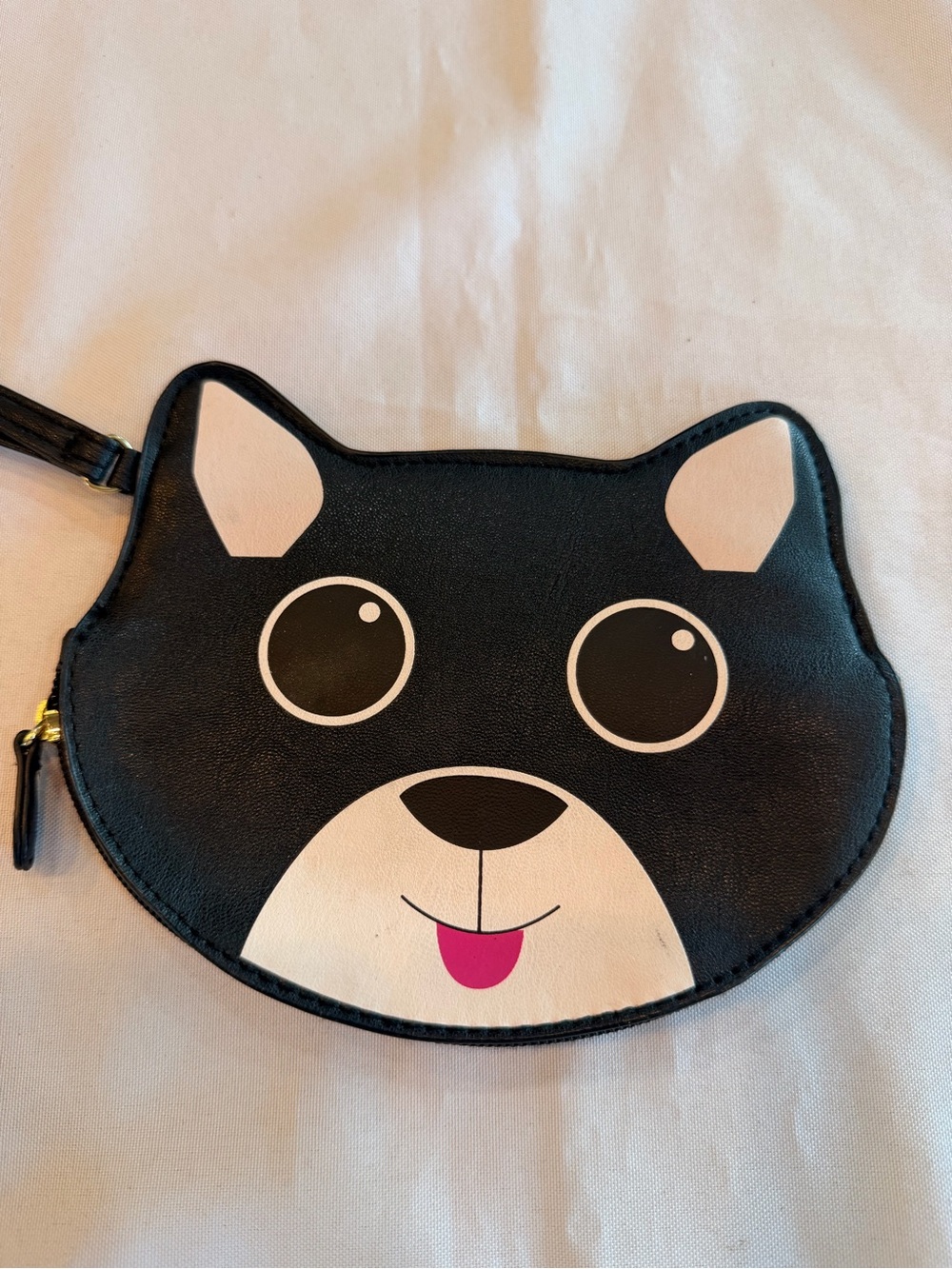 Luv Betsey Leather Kitty Cat Wristlet Zipper Bottom